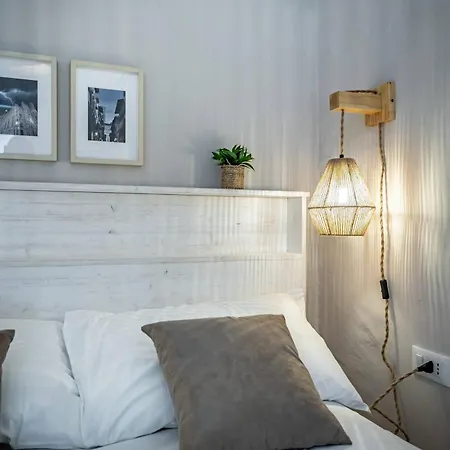 Yd Stunning Terrace On The Accademia Apartment Florenz