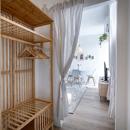 Apartment Yd Stunning Terrace On The Accademia Florenz