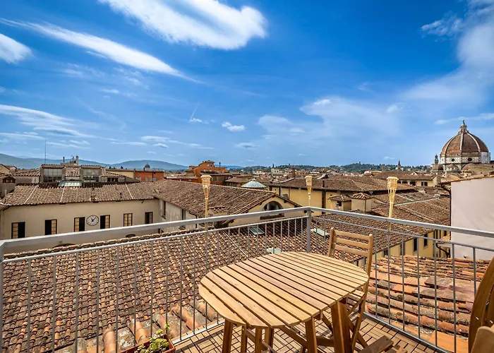 Апартаменты Yd Stunning Terrace On The Accademia