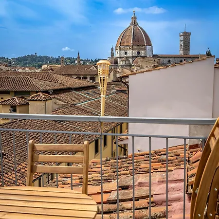 Yd Stunning Terrace On The Accademia * Florença